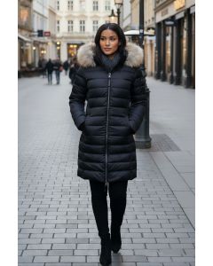 Dam Vinterjacka modell Aspen Hills i svart